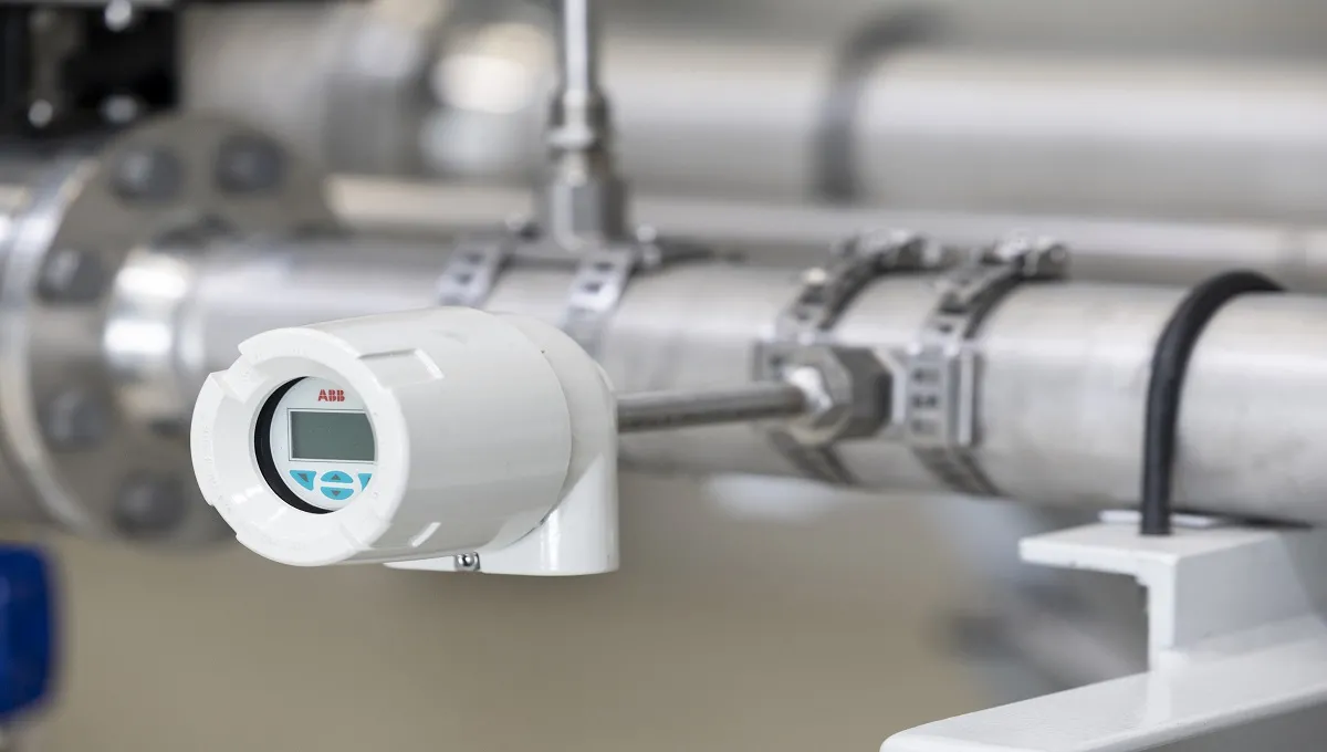 ABB's New NINVA? TSP341-N Non-Invasive Temperature Sensor