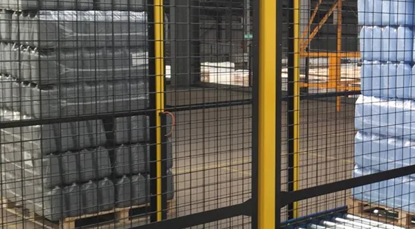 PALLET CONVEYORS