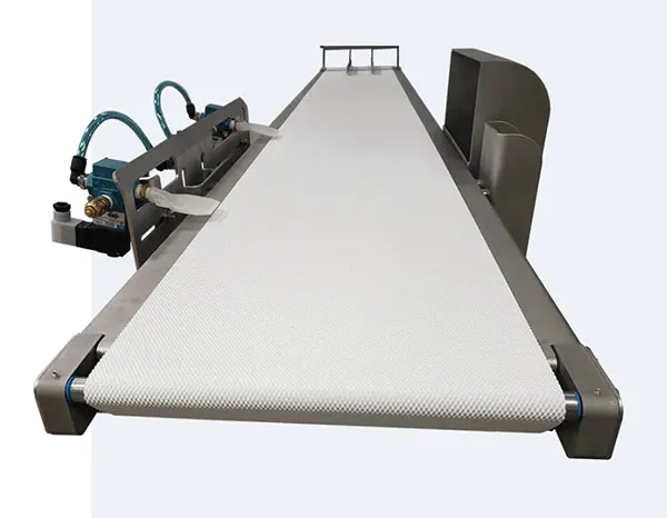 FLAT BELT CONVEYORS