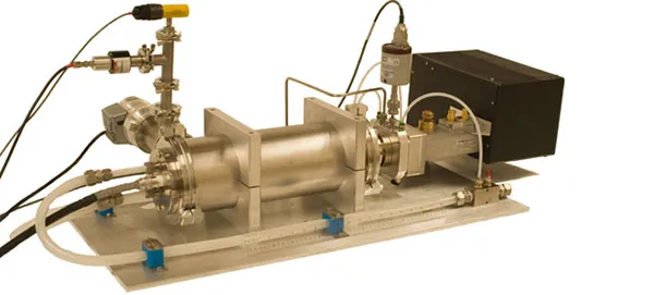 DD108 Neutron Generator