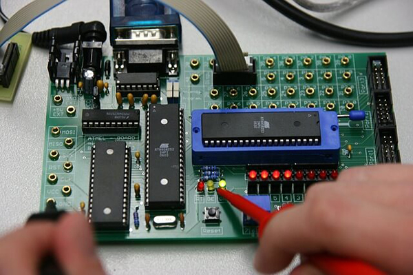Printed Circuit Board Assembly and Full Range of PCB Assembly Services