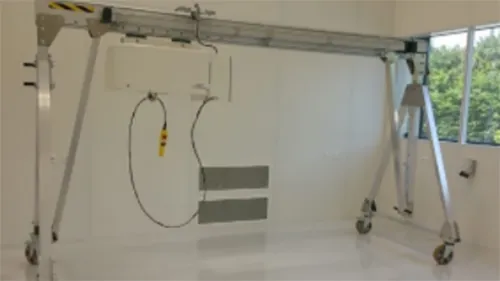 Portable gantry cranes
