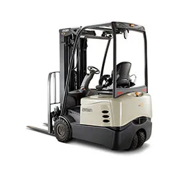 SC Series three-wheel forklift