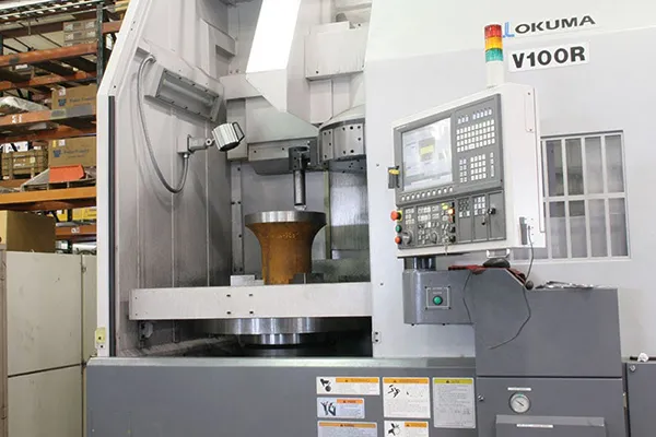 CNC TURNING CENTERS WITH LIVE TOOLING