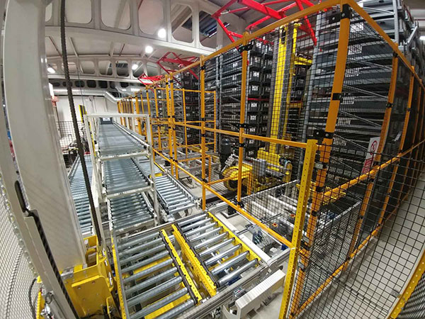 Automated warehouse for light loads