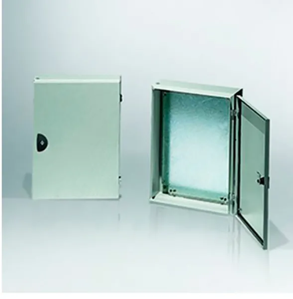 Terminal boxes in lacquered steel