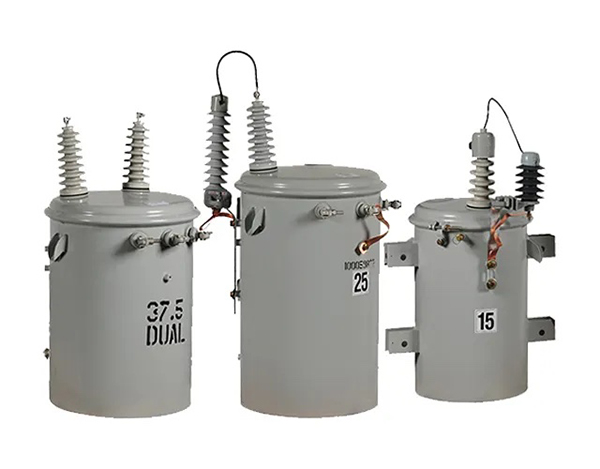 Single phase pole mounted transformers