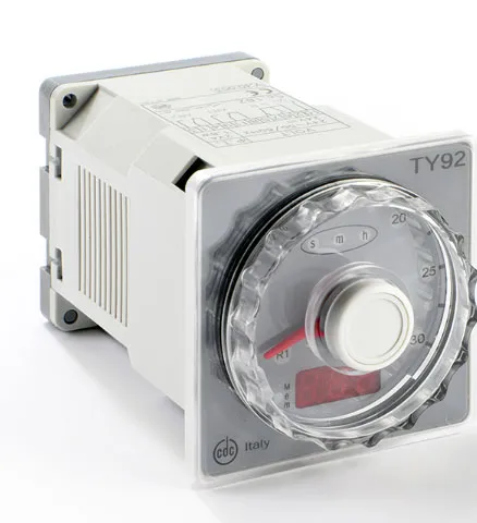 TY92 - digital electronic timer with an analogic setting and a direct reading