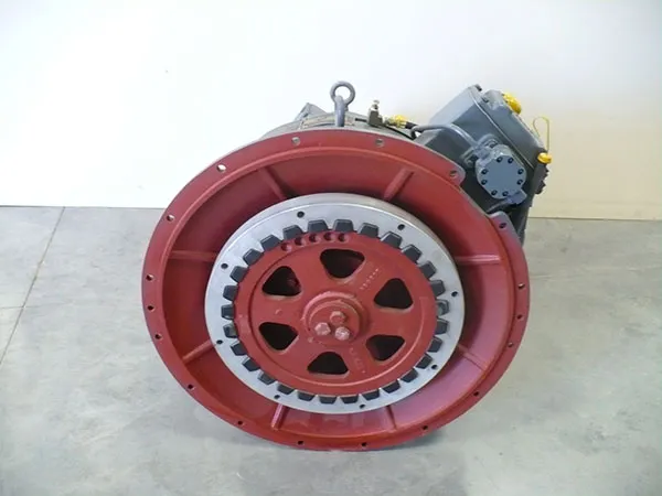 Twin Disc torque converter