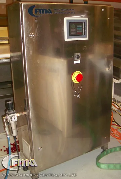 Servo Guilotine