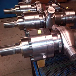 HYDRAULIC CYLINDERS