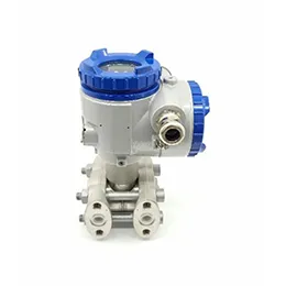 Pressure transmitter for industrial application