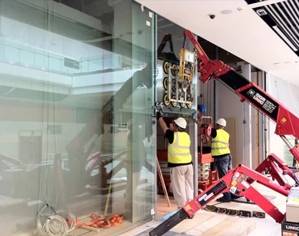 Vacuum Lifter Operator Hire