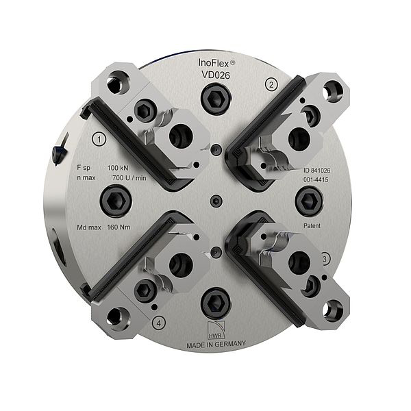 4-jaw closed center manual chuck