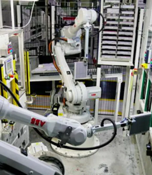 Robotic workplace for leak testing