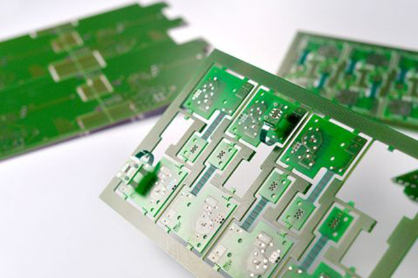 Semi-flexible circuit boards