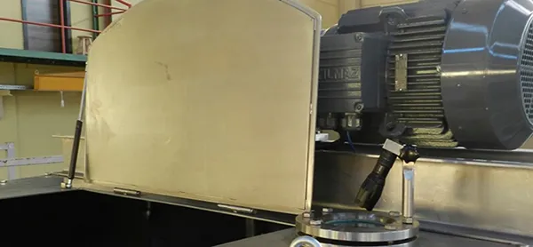 LIQUID MIXERS