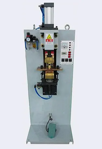 Semi Automatic 18L Square Can Single Spot Welder