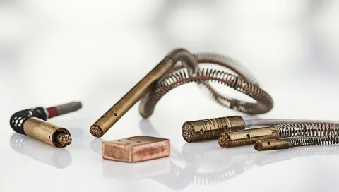 Metal gauze brushes