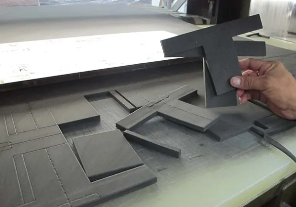 Flatbed Die Cutting-Steel Rule Die Cutting
