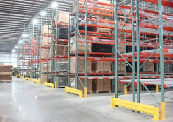 PALLET RACKS