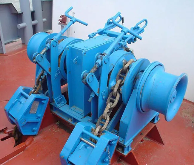 ANCHOR WINDLASS