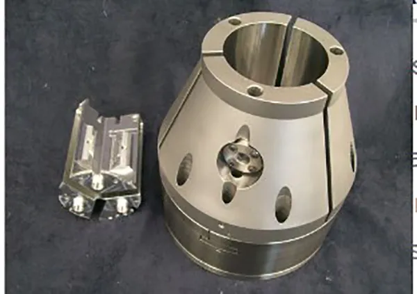 COOLANT-THRU AIR CHUCK