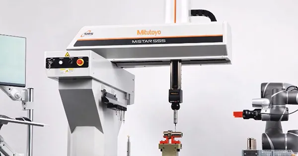 Mobile automation Mitutoyo measuring machine