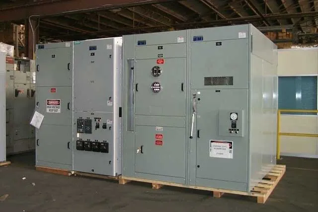 Switchgear, Switchboards and Panelboards