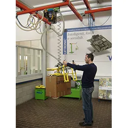Vacuum grippers for industrial manipulators
