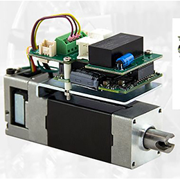 Integrated servomotor with hollow shaft