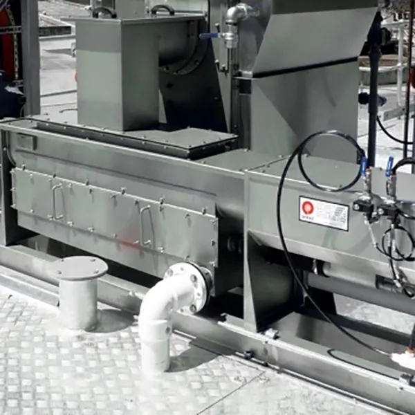 Screenings washing, dewatering and compacting