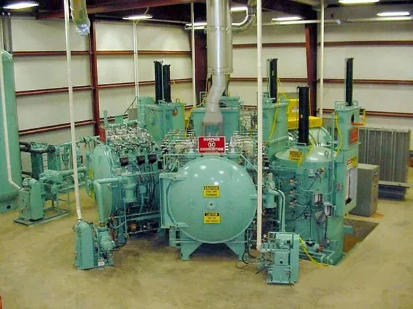 Cloverleaf™ Vacuum Furnace