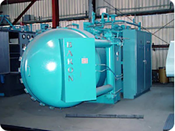 Composite-Glass Bonding Autoclave
