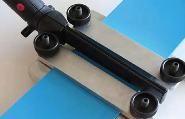 Hand Welding of Narrow Belts