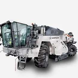 Cold recyclers and soil stabilizers