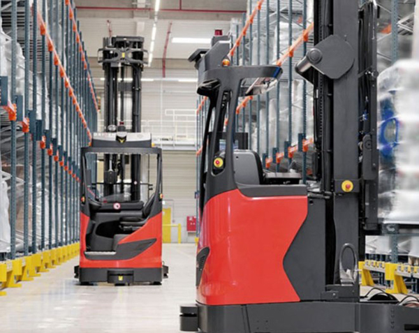 AUTOMATED FORKLIFTS