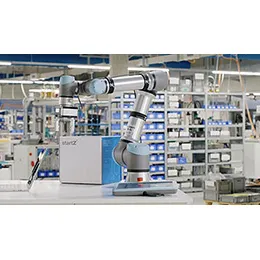 CONVENTIONAL LIGHTWEIGHT ROBOTS